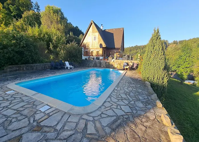 Private Pool In Stupna וילה Pecka